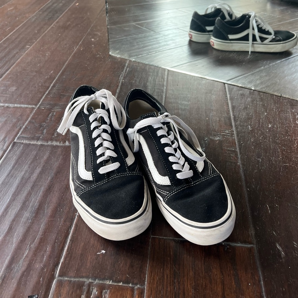 Old School Black Vans